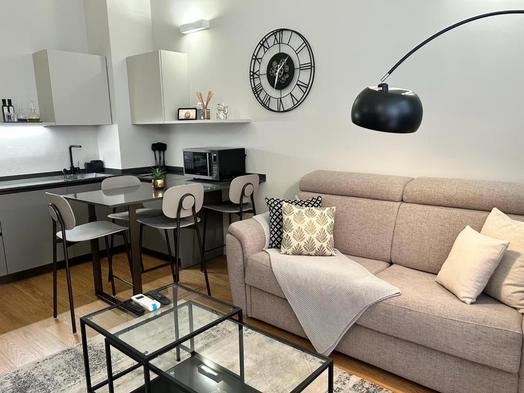 "Mel'S House" - Duomo District - Milano Centro - Universita Εξωτερικό φωτογραφία