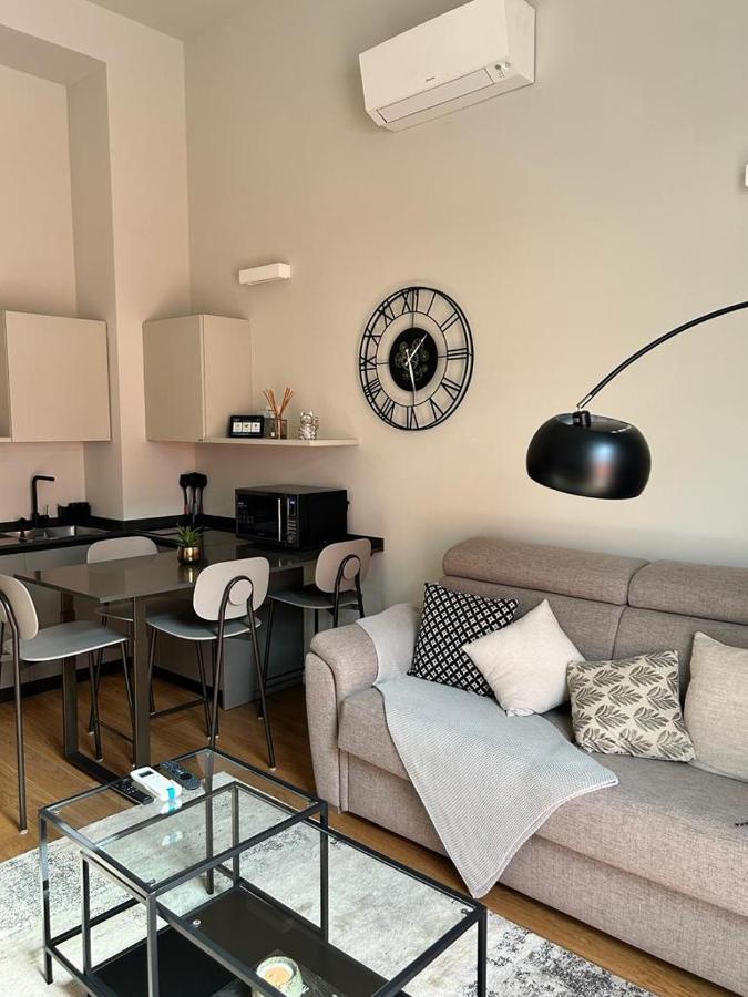 "Mel'S House" - Duomo District - Milano Centro - Universita Εξωτερικό φωτογραφία
